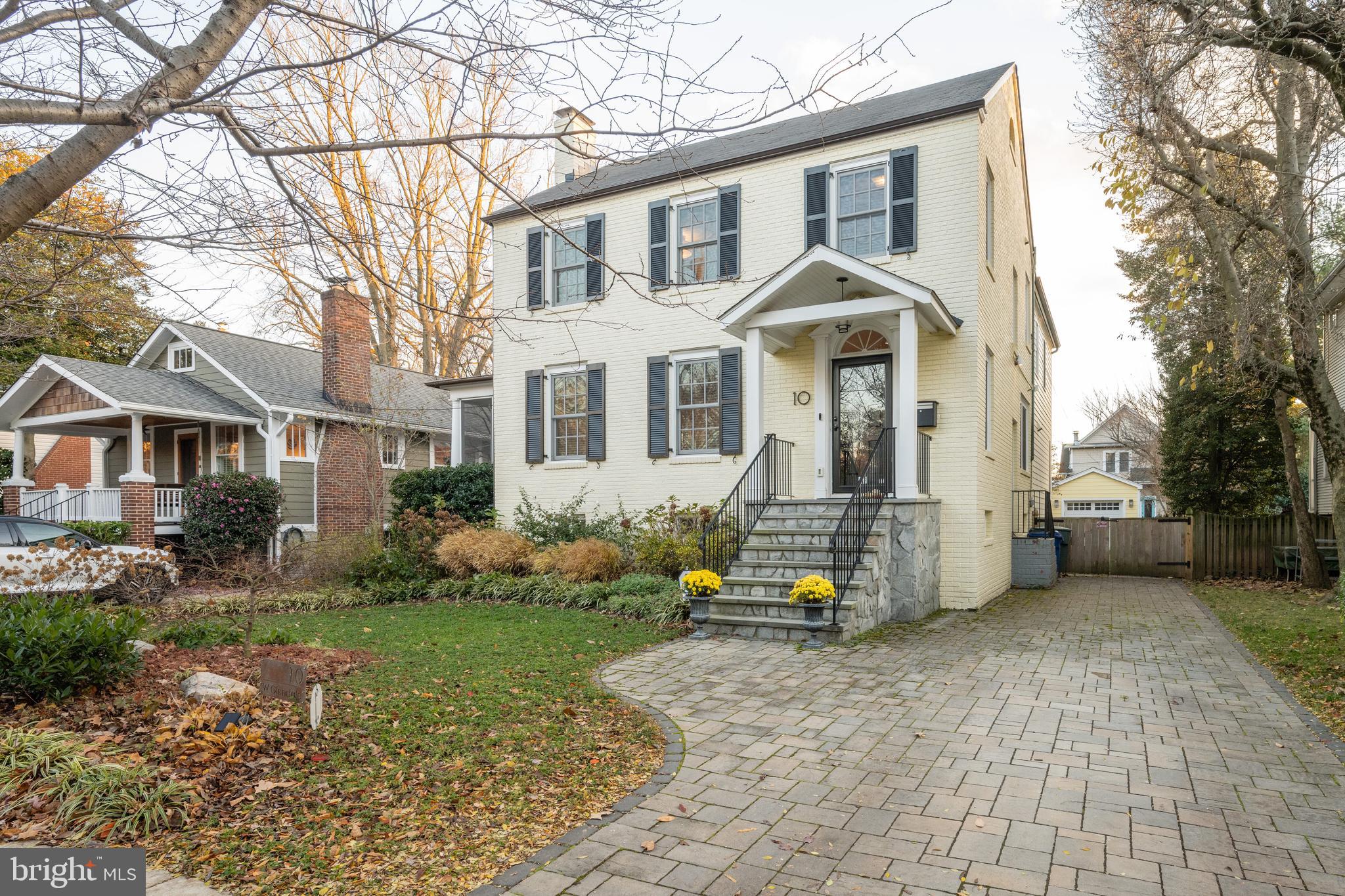 ROSEMONT - Residential