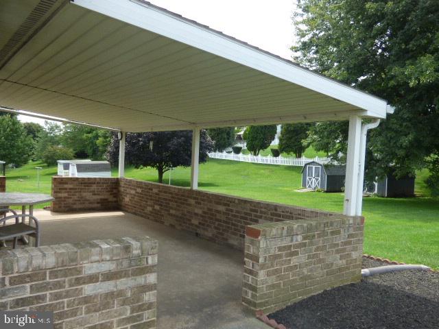 KENDALE EAST - Residential