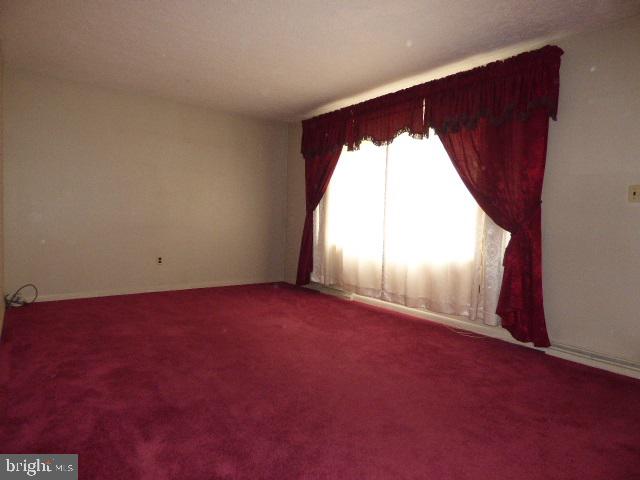 KENDALE EAST - Residential