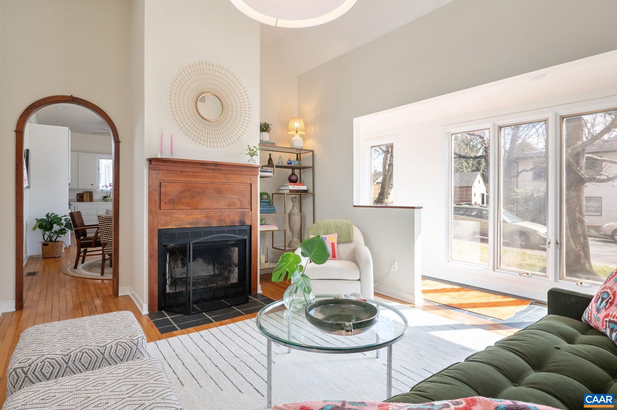 BELMONT - Residential