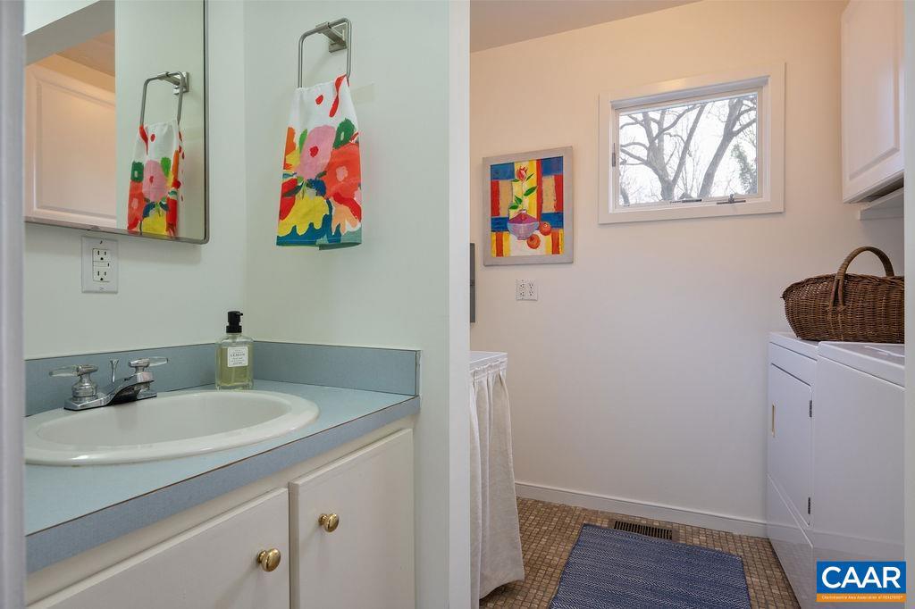 BELMONT - Residential