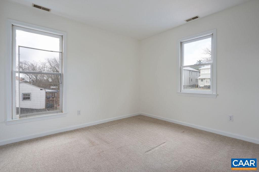 BELMONT - Residential