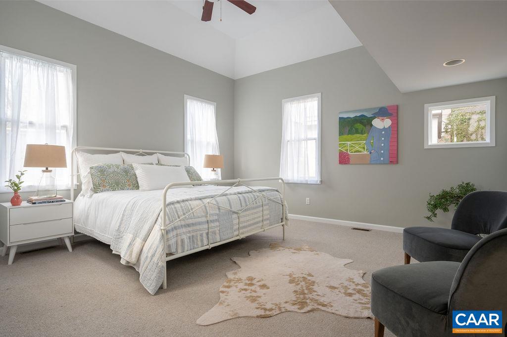 BELMONT - Residential