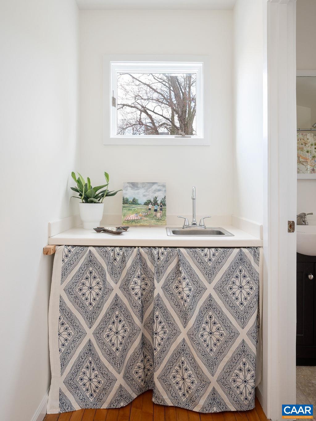 BELMONT - Residential