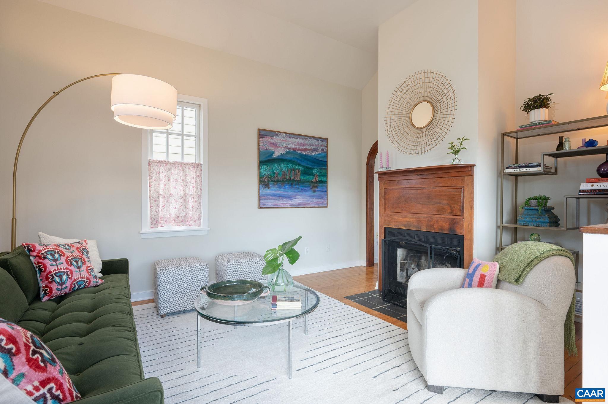 BELMONT - Residential