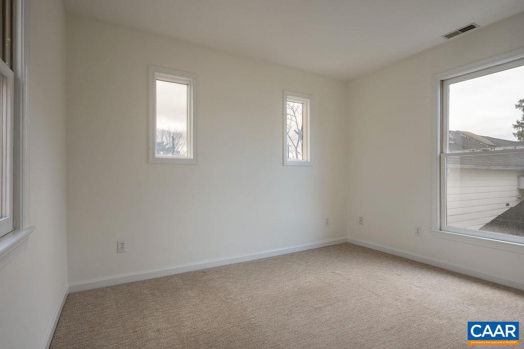 BELMONT - Residential