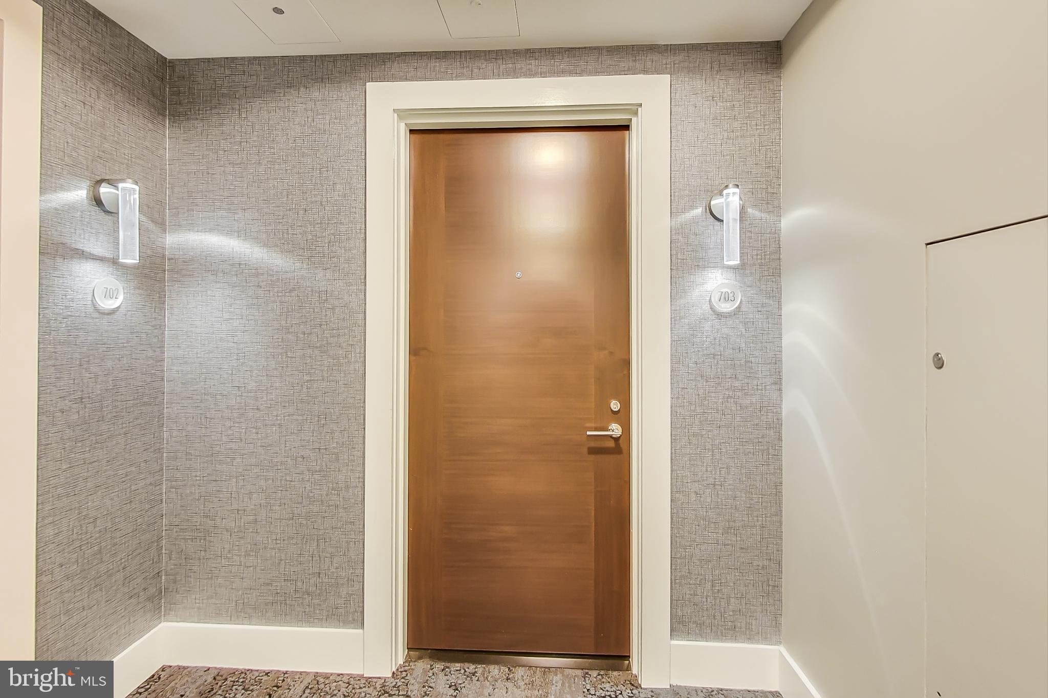 STONEHALL - Residential