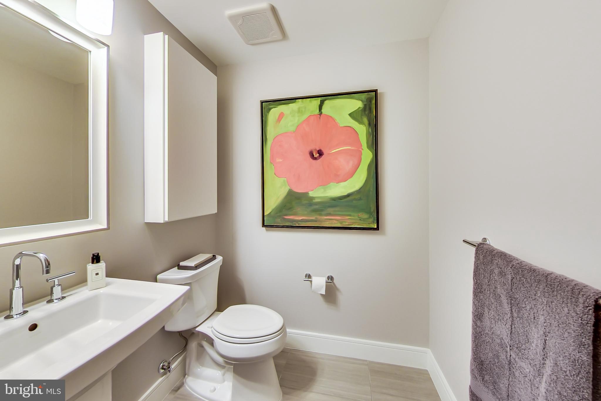 STONEHALL - Residential