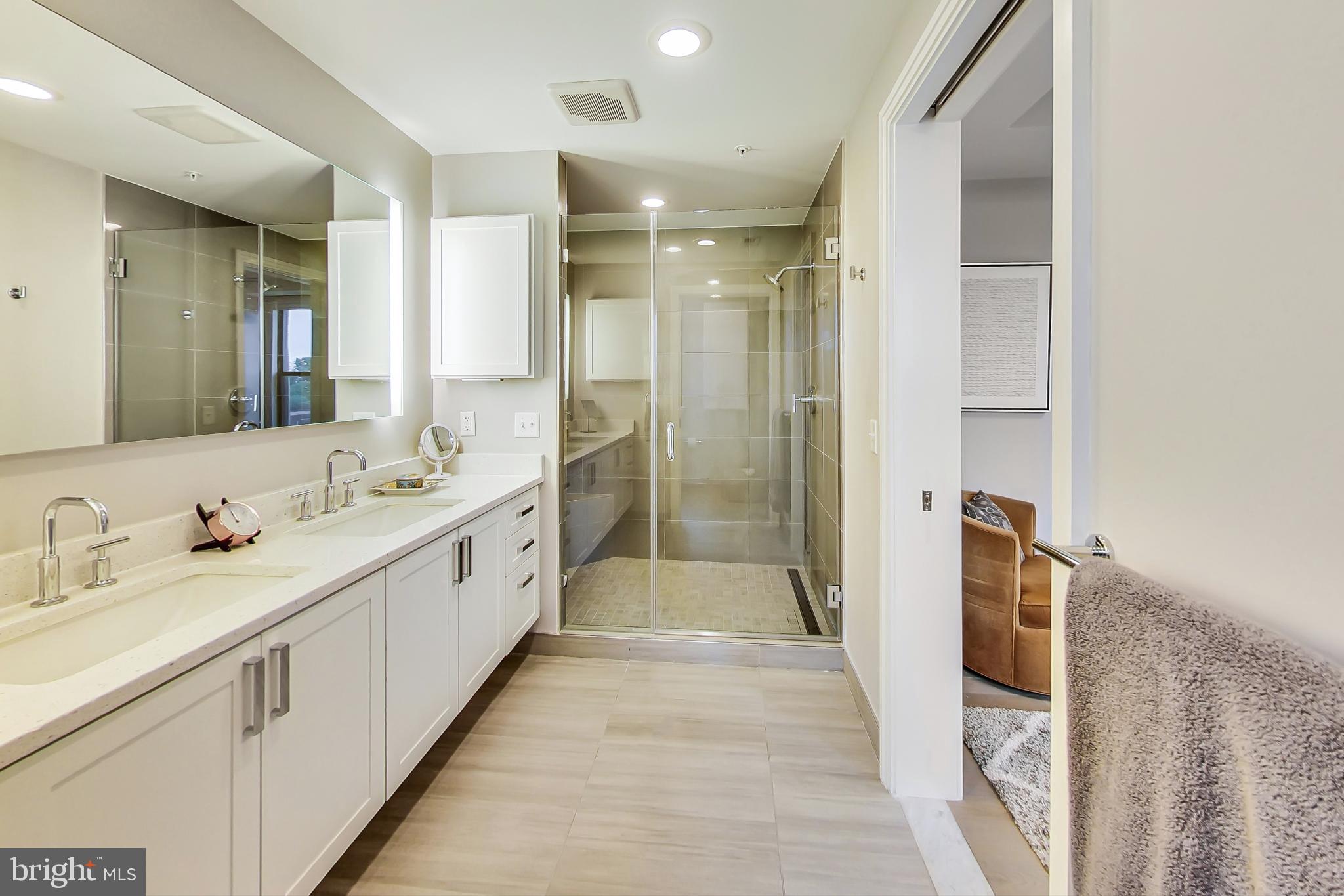 STONEHALL - Residential