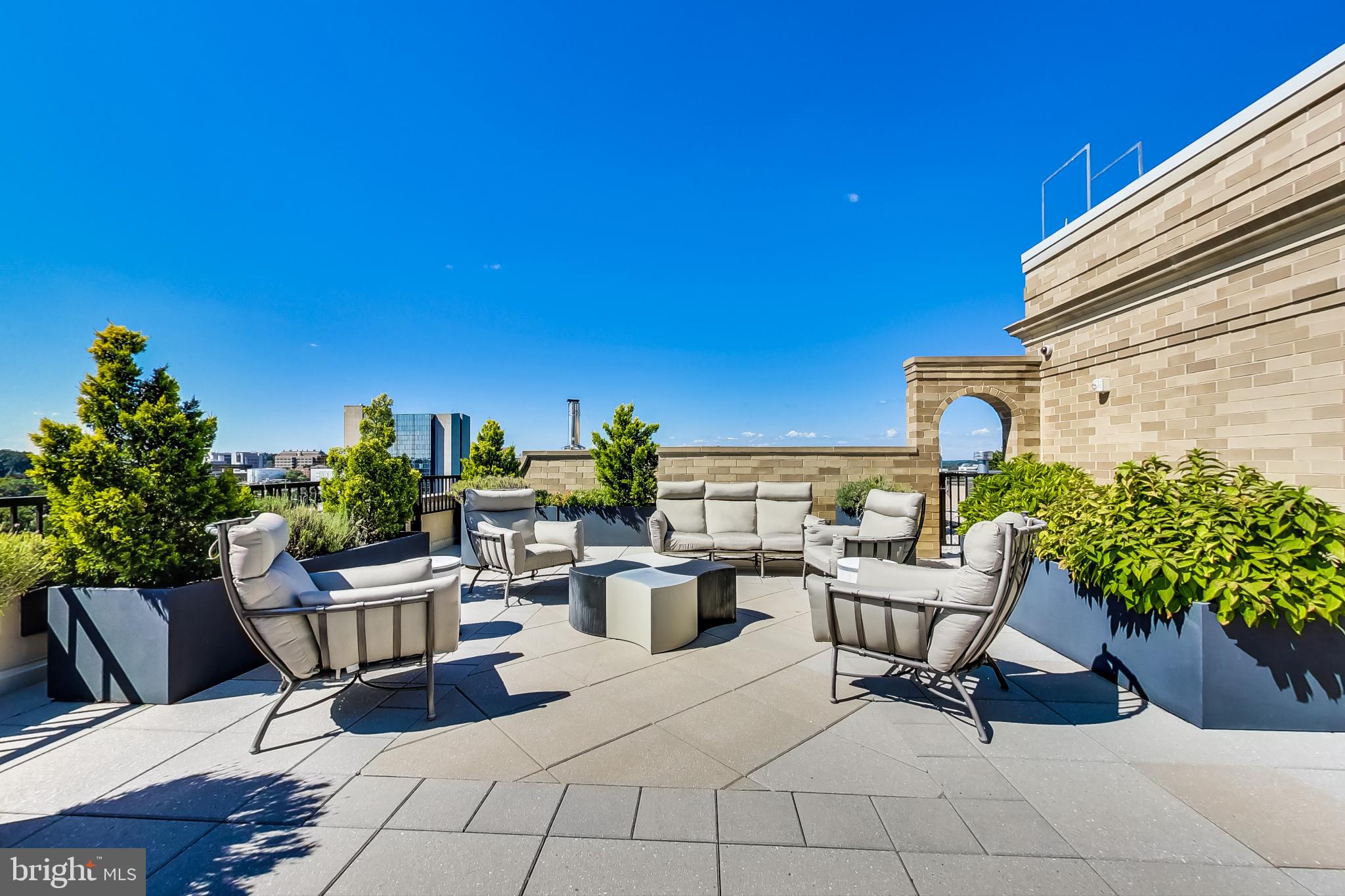 STONEHALL - Residential