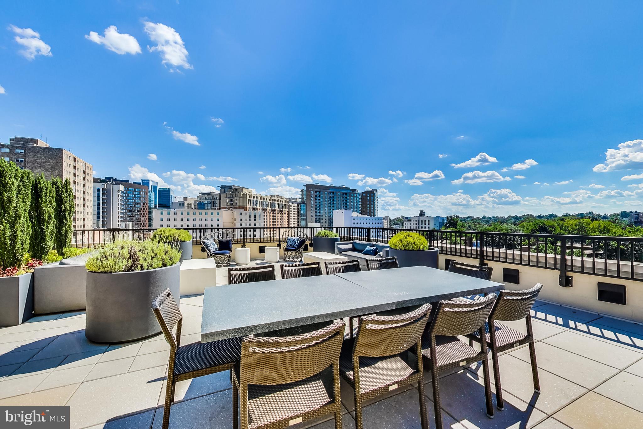 STONEHALL - Residential