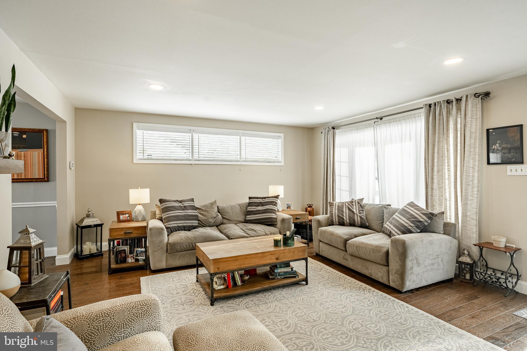 GLEN ACRES - Residential