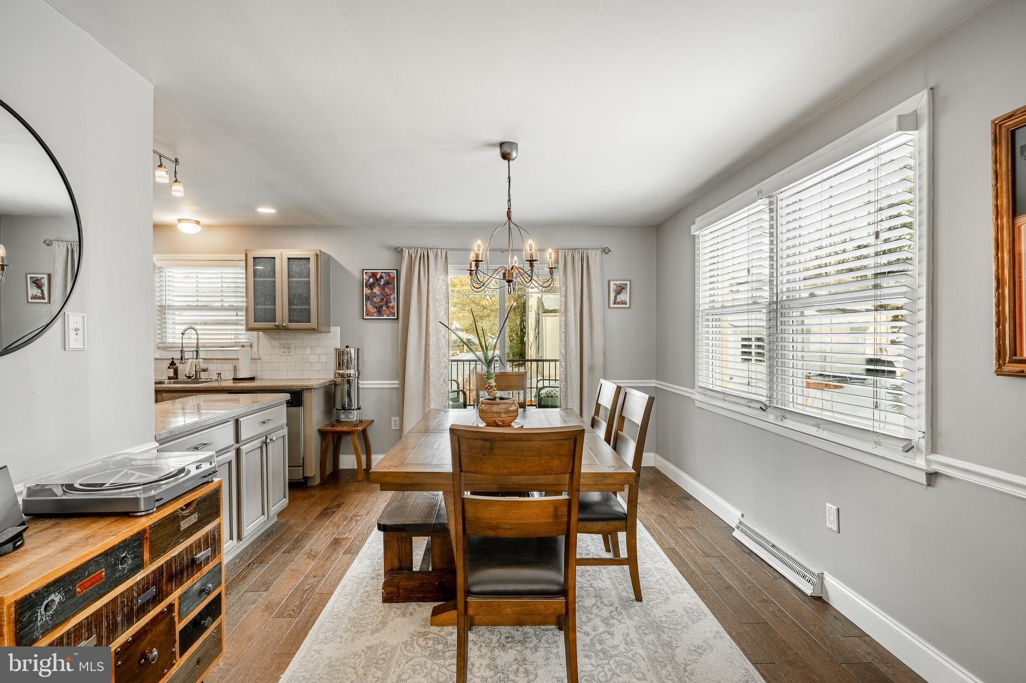 GLEN ACRES - Residential