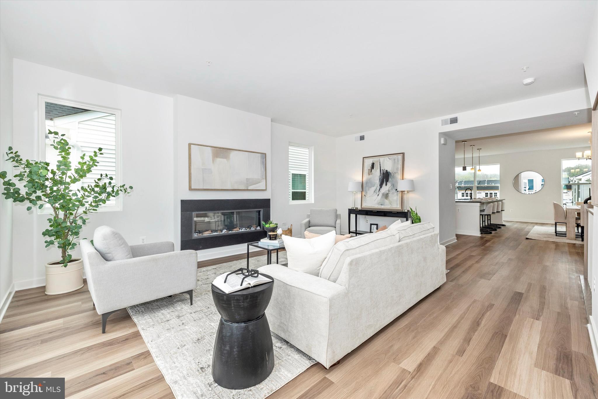 GAMBRILL GLENN - Residential Lease