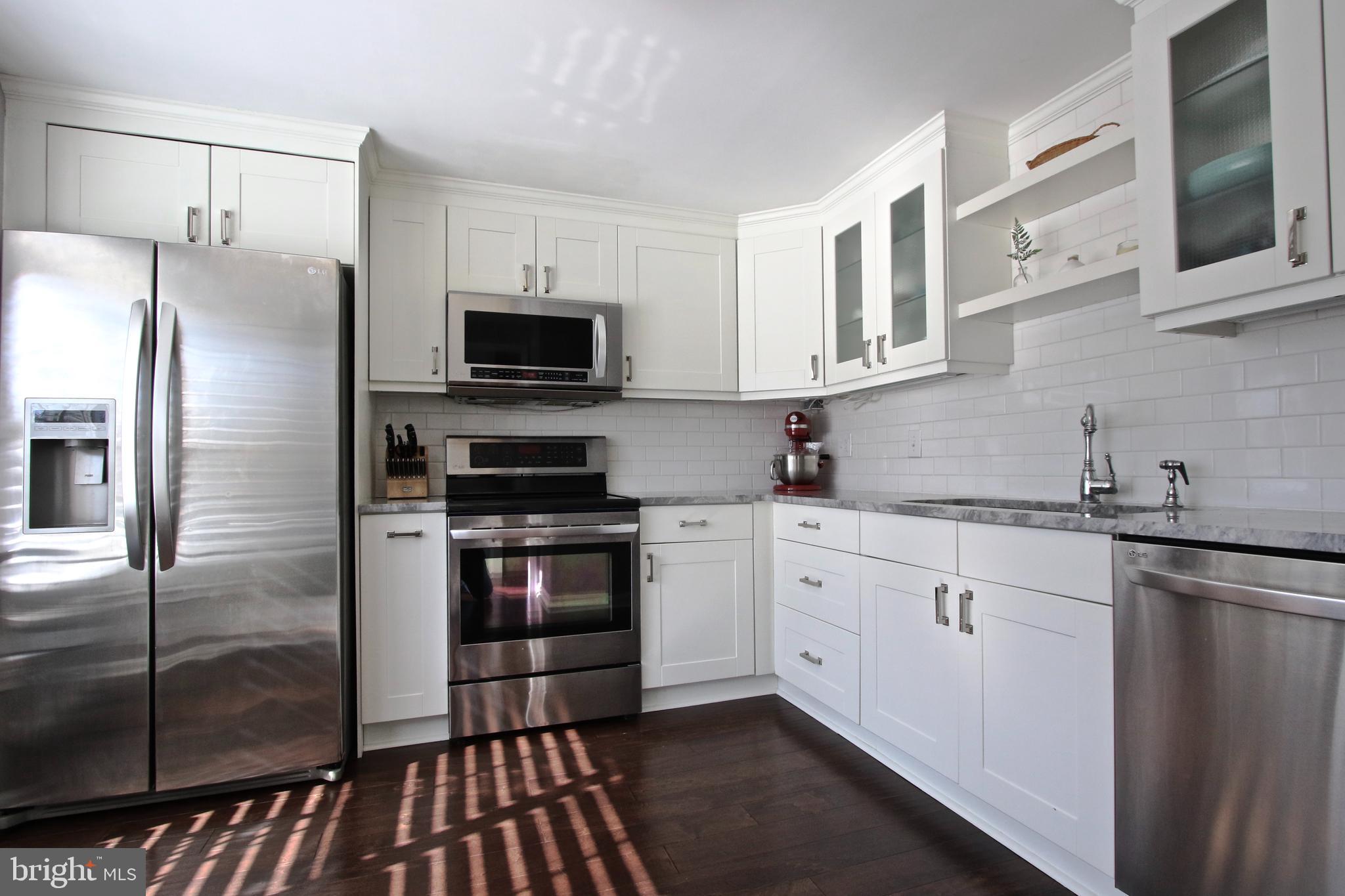 AMBERLEIGH - Residential Lease