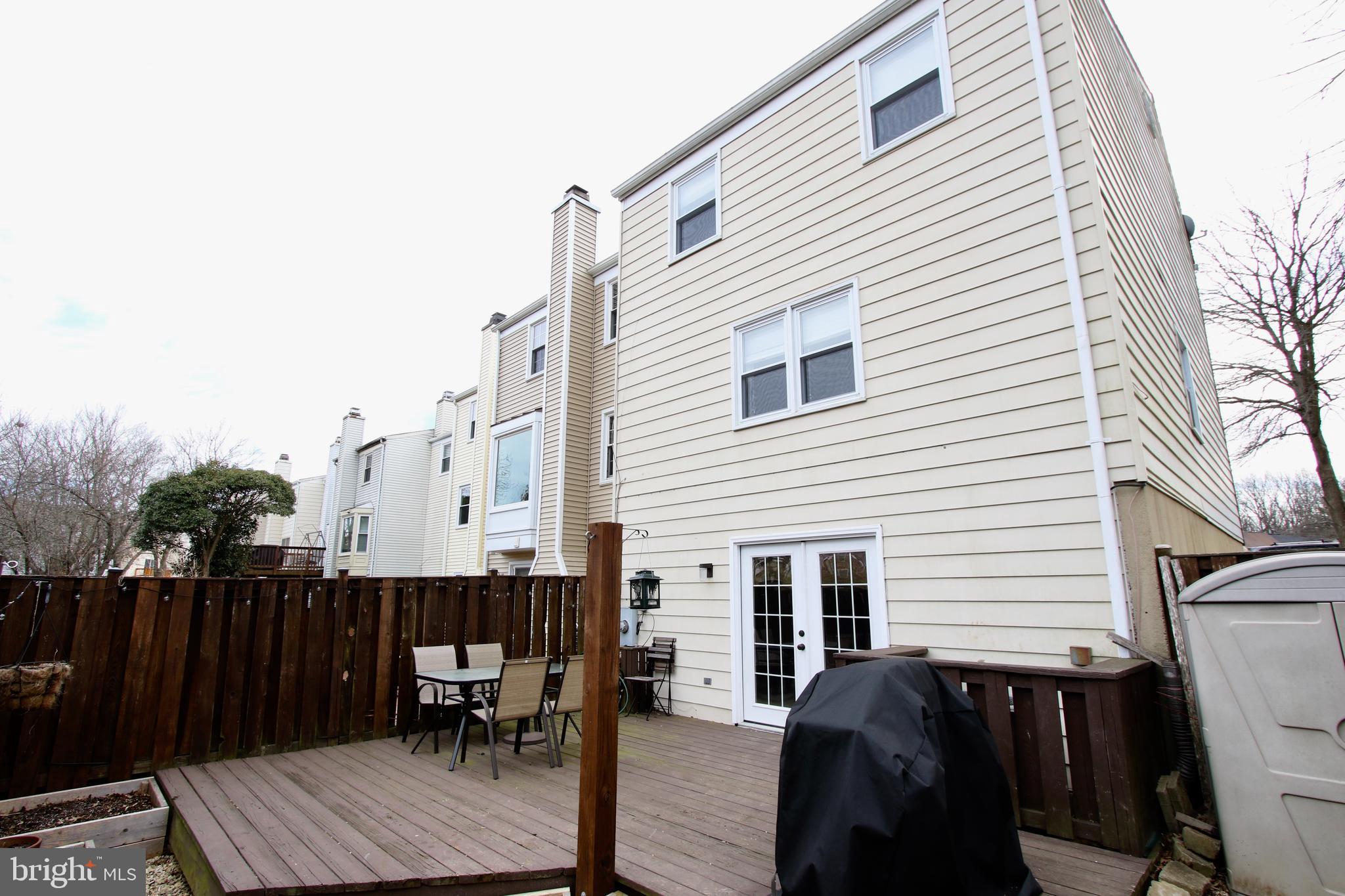 AMBERLEIGH - Residential Lease