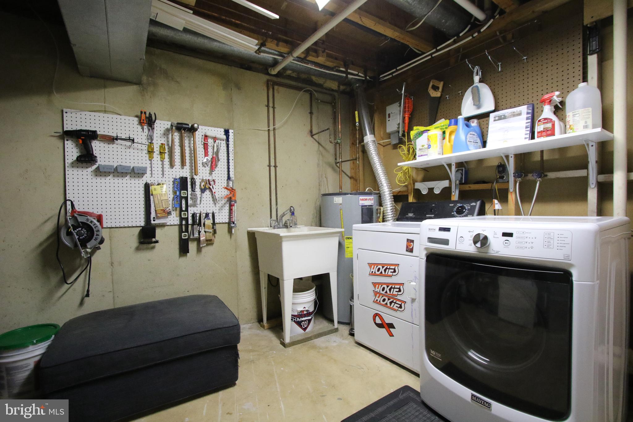 AMBERLEIGH - Residential Lease