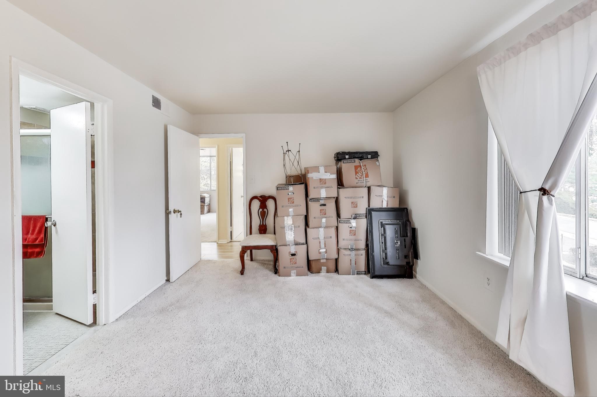 IVYMOUNT COURT - Residential