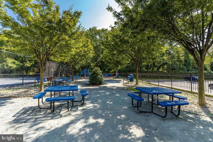 TAKOMA PARK - Residential