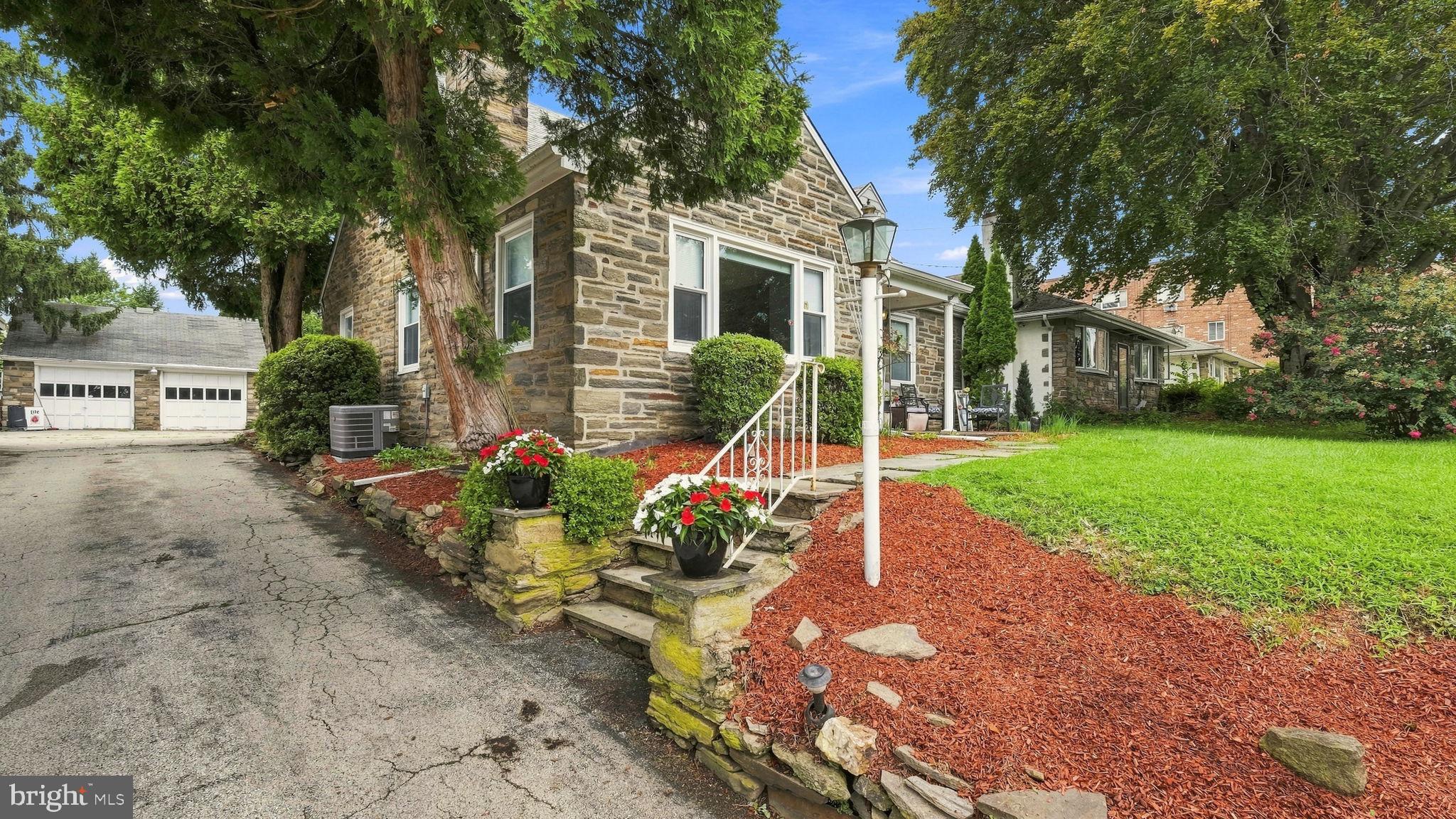 466 PAOLI AVENUE