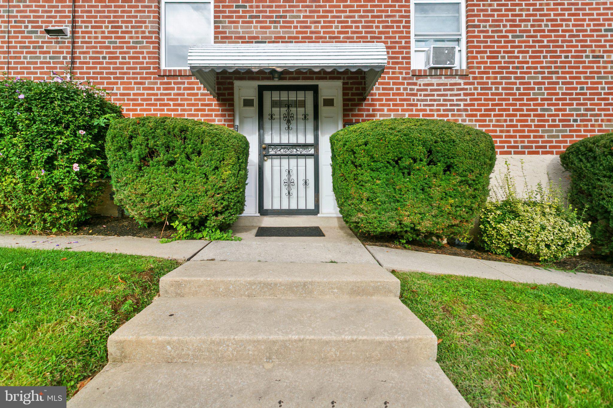 466 RIVELY AVENUE
