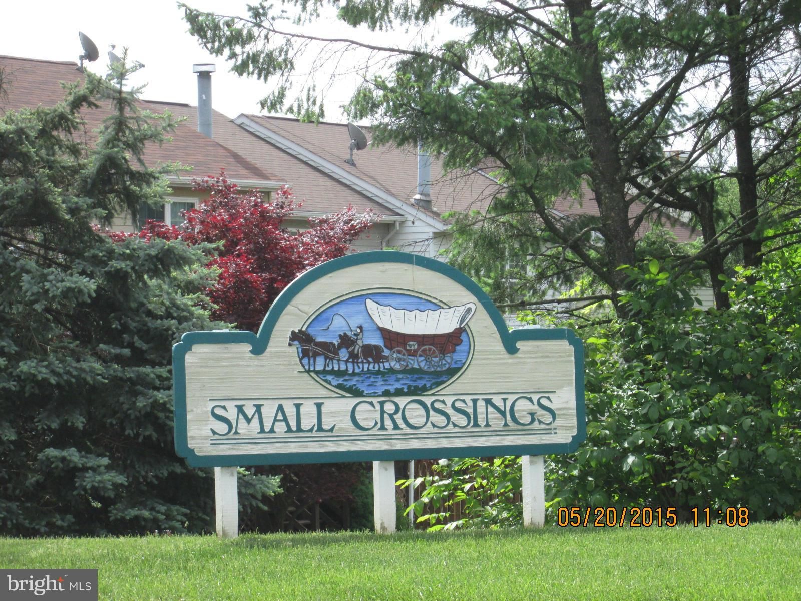 SMALL CROSSINGS - Residential