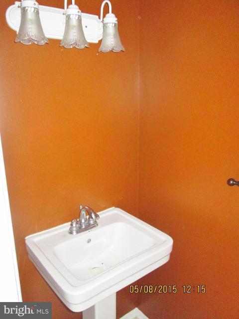 SMALL CROSSINGS - Residential