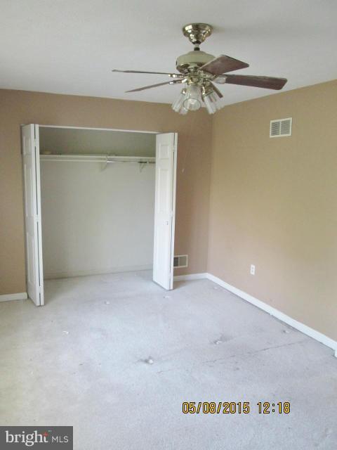 SMALL CROSSINGS - Residential