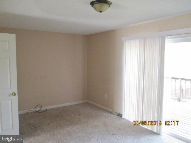 SMALL CROSSINGS - Residential