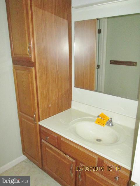 SMALL CROSSINGS - Residential