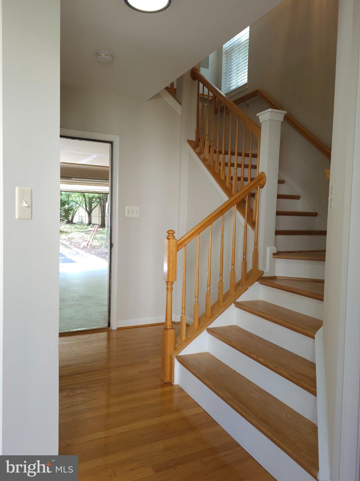 952 HARRISON CIRCLE
