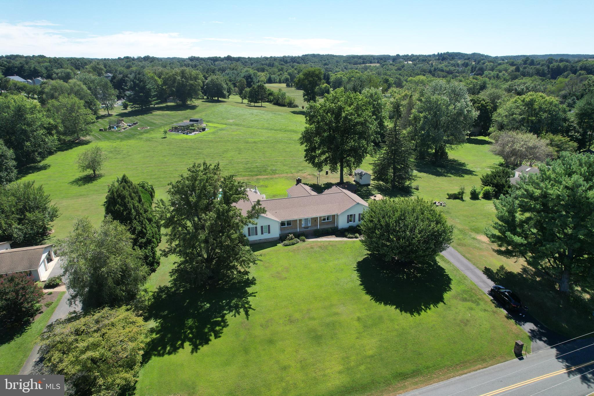 TODD ESTATES - Residential