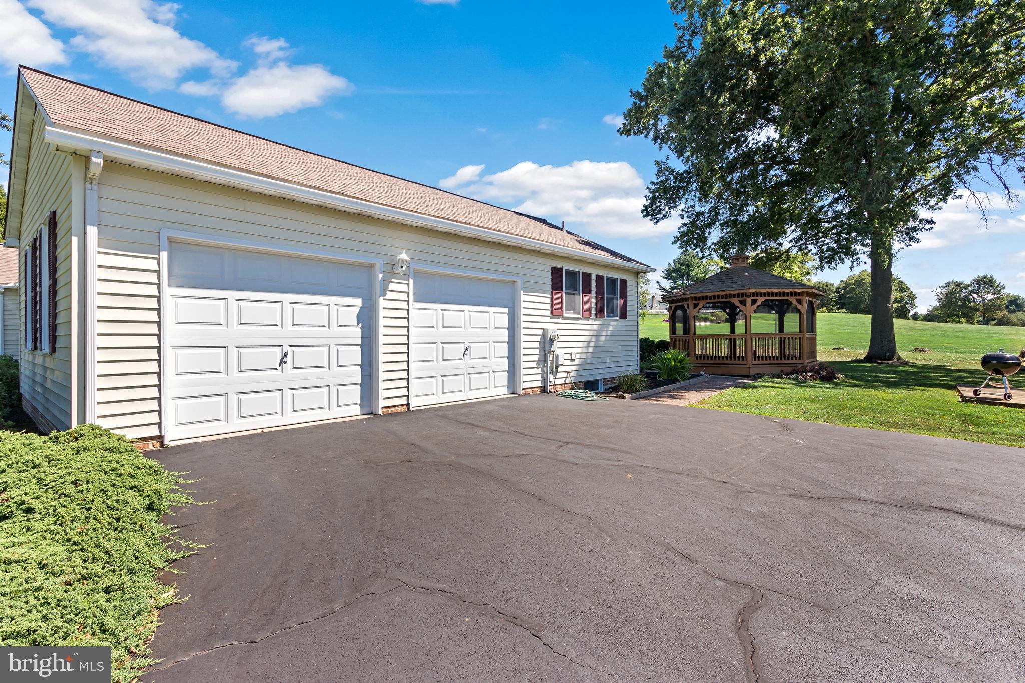 TODD ESTATES - Residential