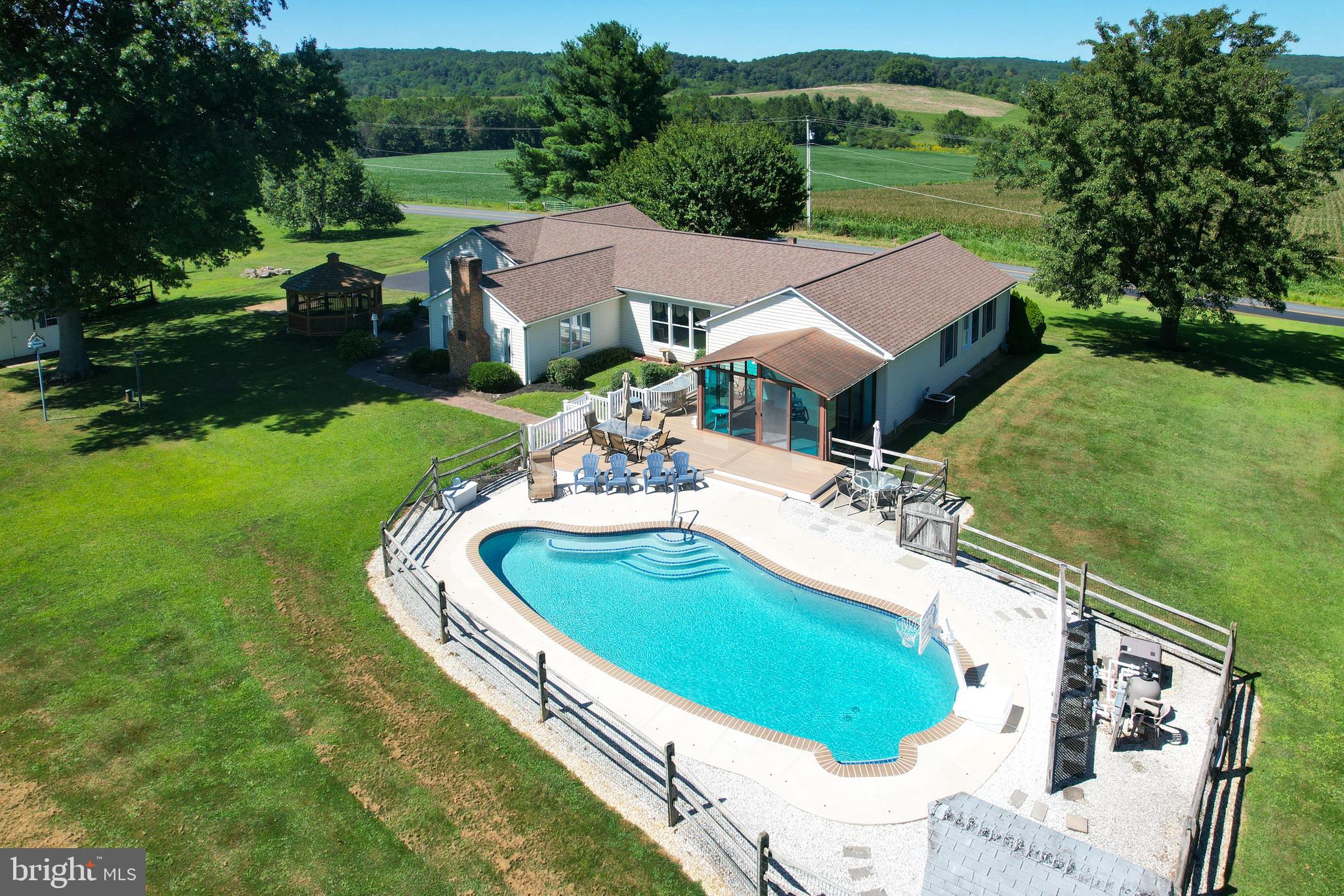 TODD ESTATES - Residential