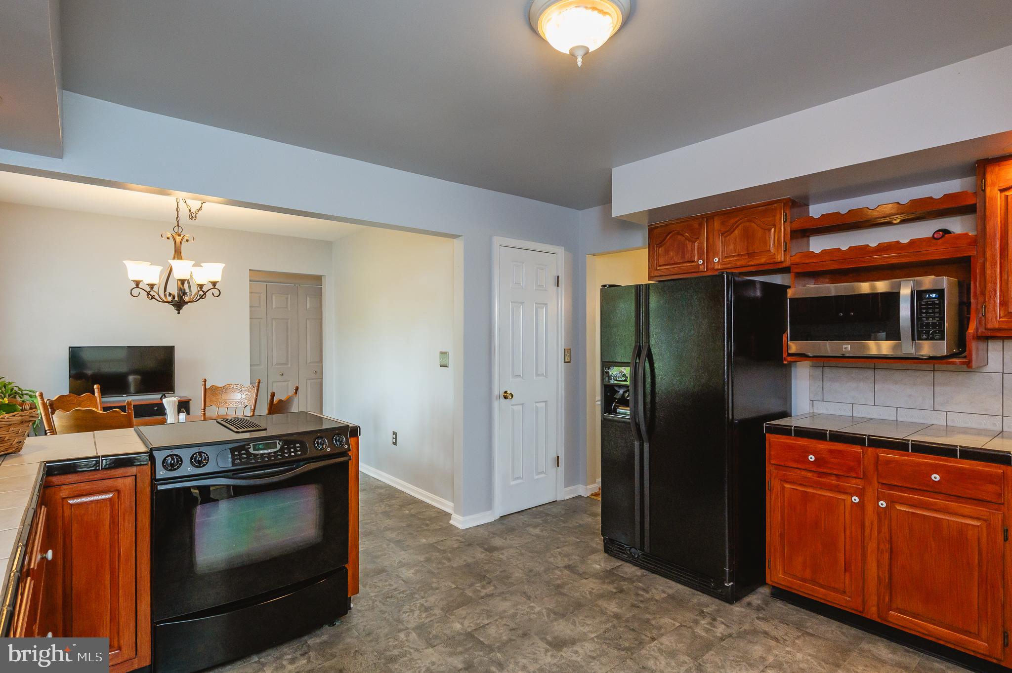 TODD ESTATES - Residential