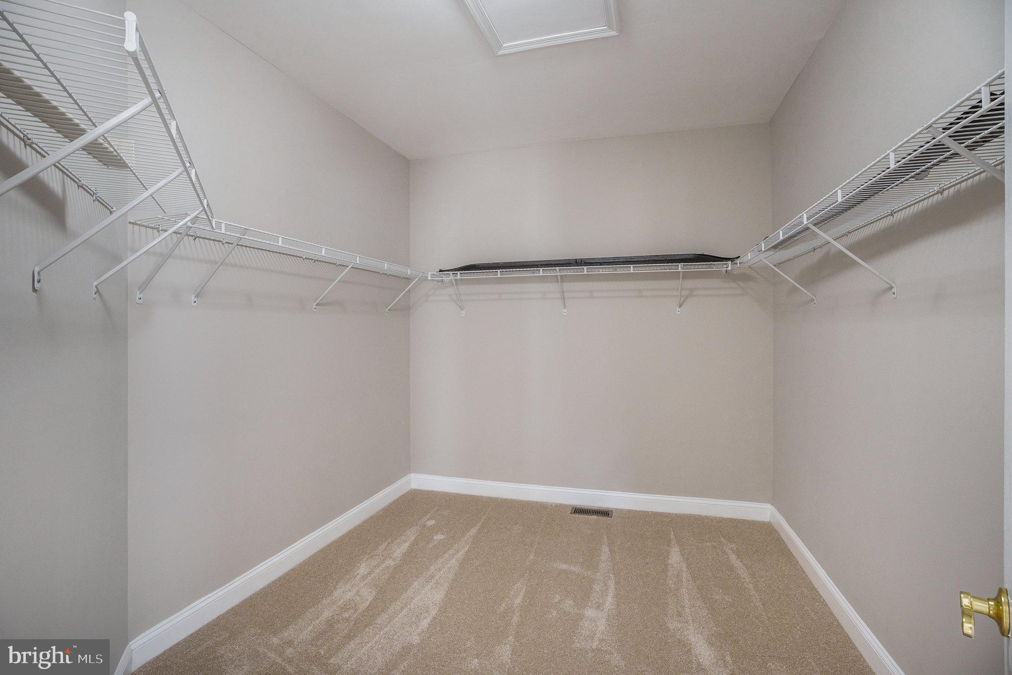 NORTHBROOK - Residential