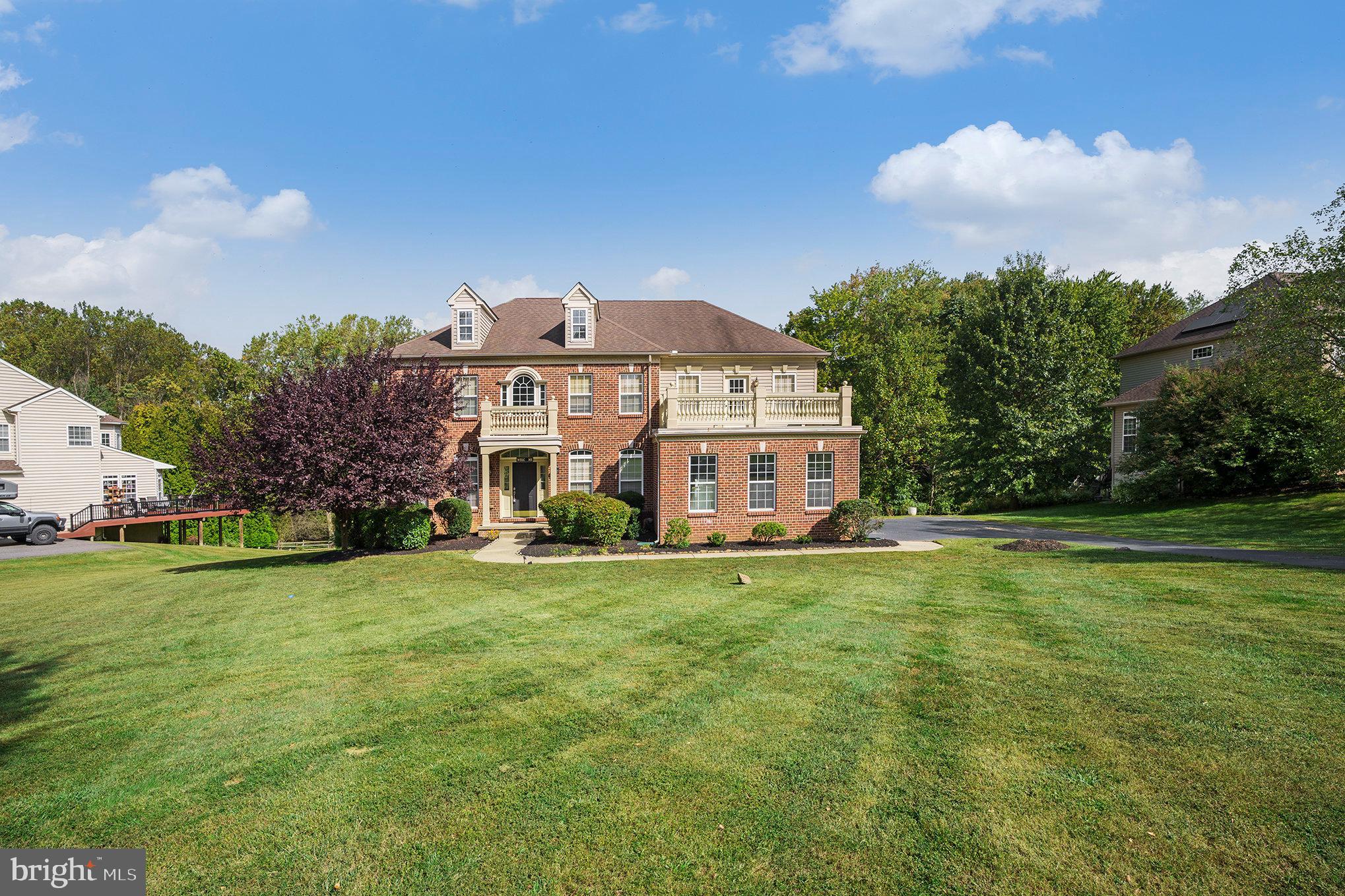 NORTHBROOK - Residential