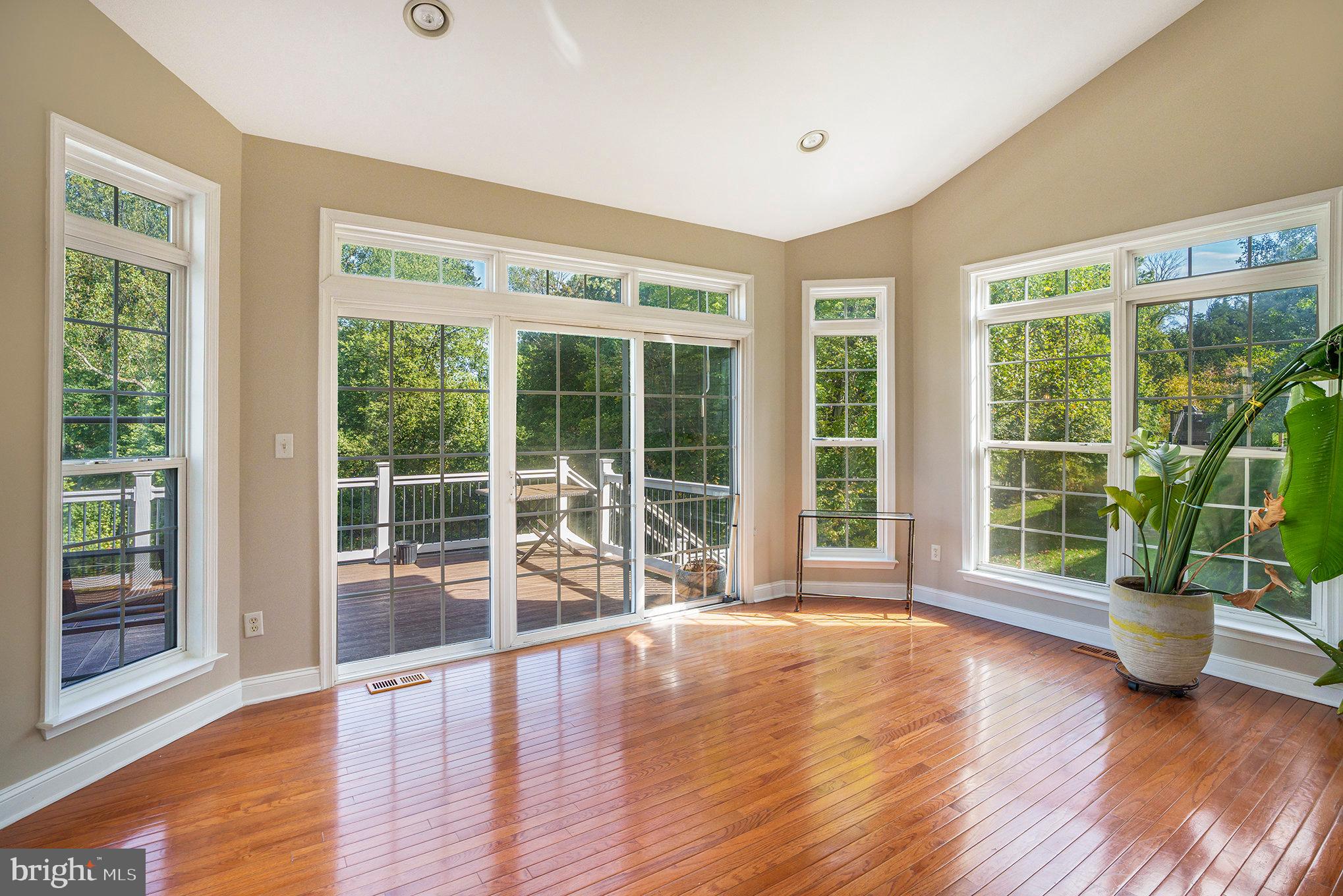 NORTHBROOK - Residential