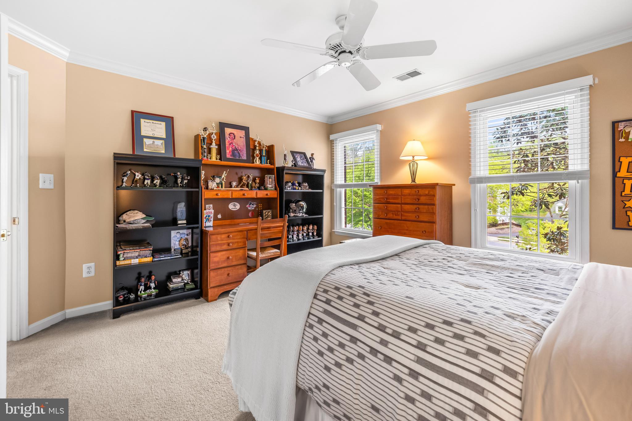 SEMINARY OVERLOOK - Residential