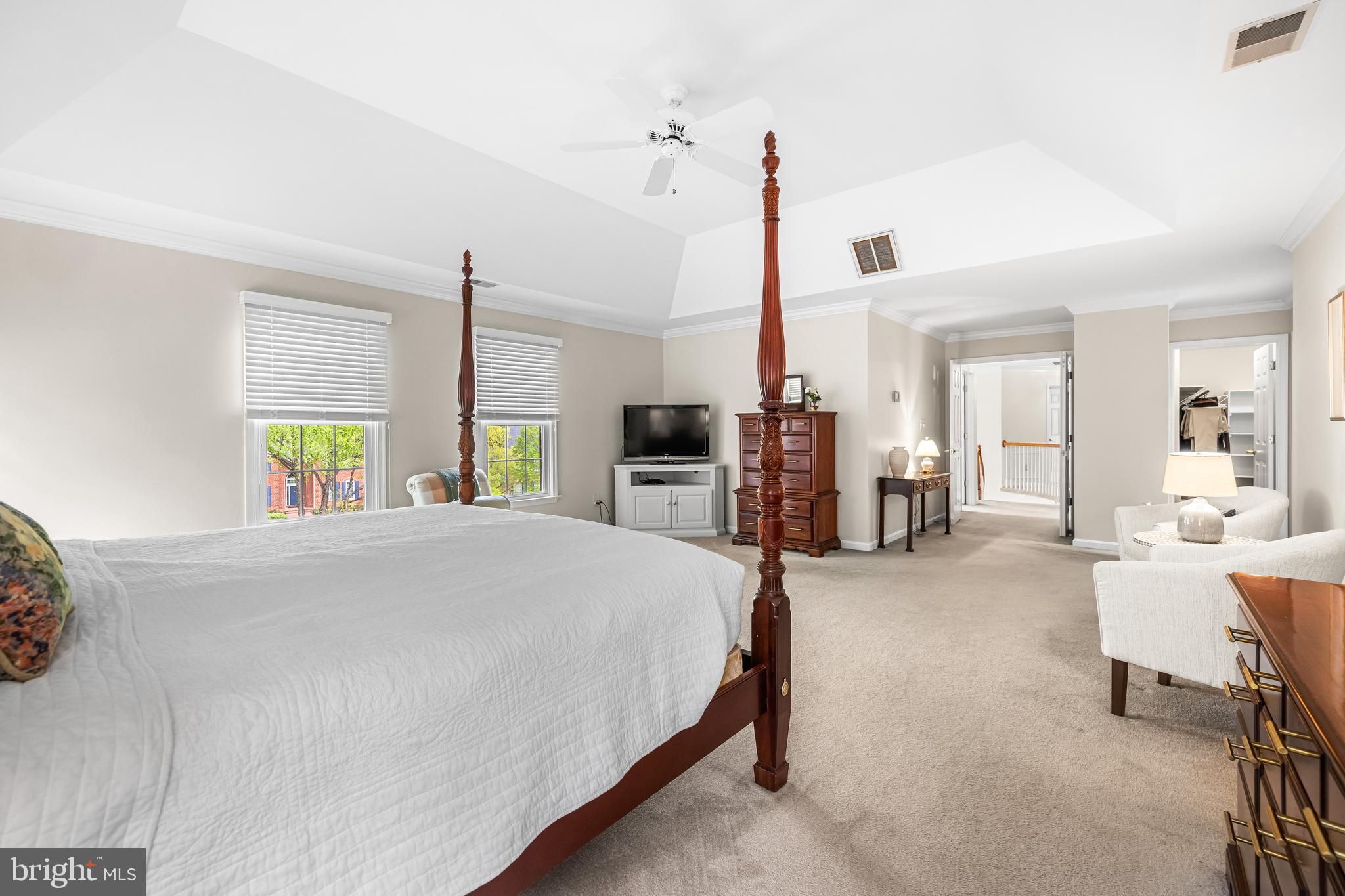 SEMINARY OVERLOOK - Residential