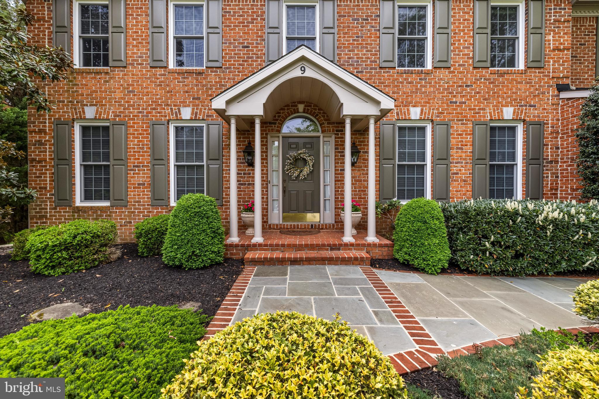 SEMINARY OVERLOOK - Residential