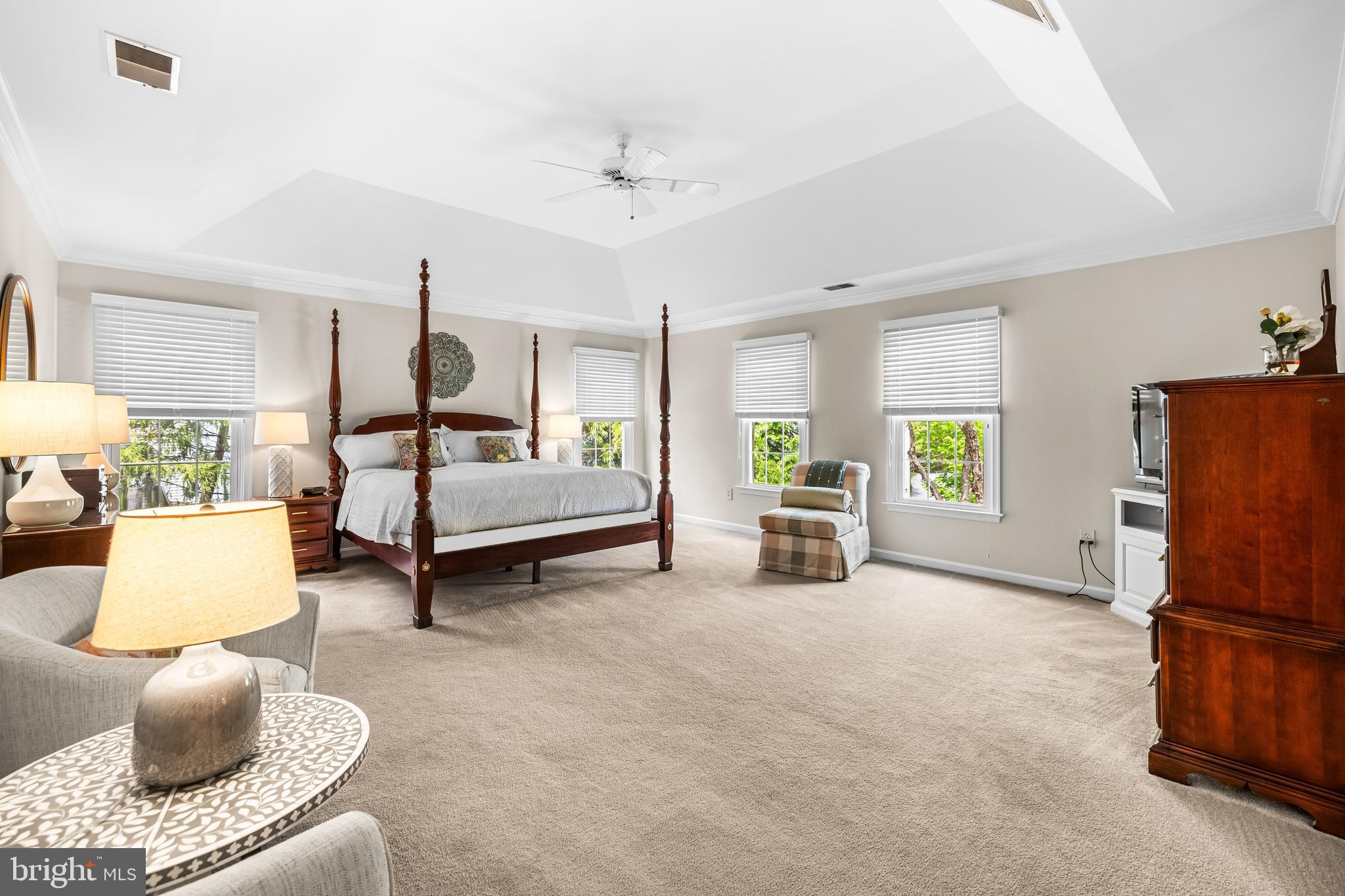 SEMINARY OVERLOOK - Residential