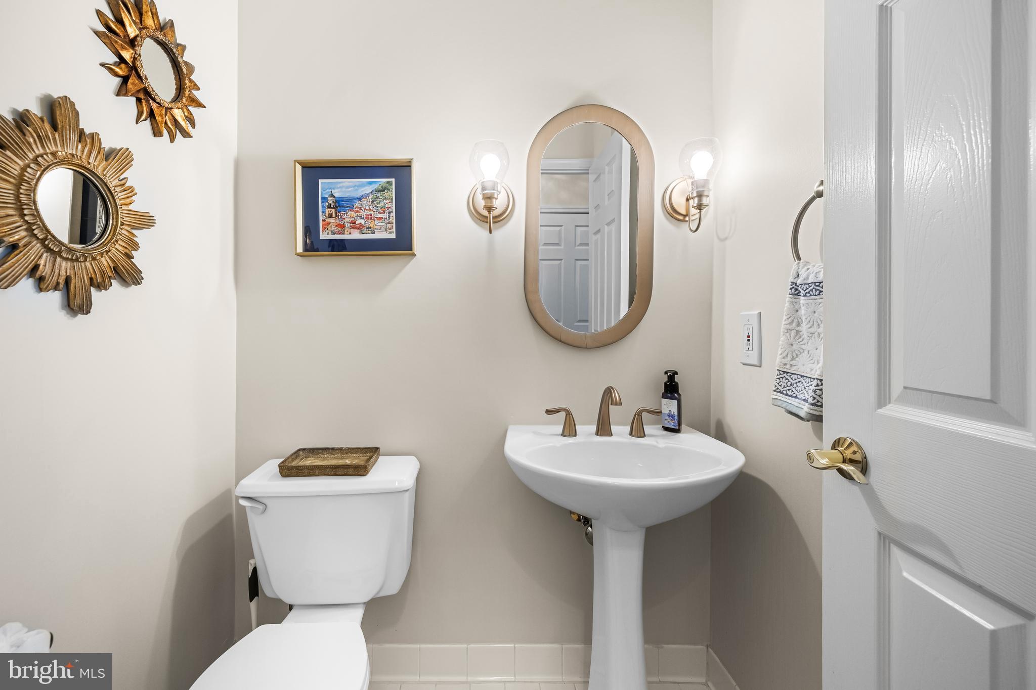 SEMINARY OVERLOOK - Residential