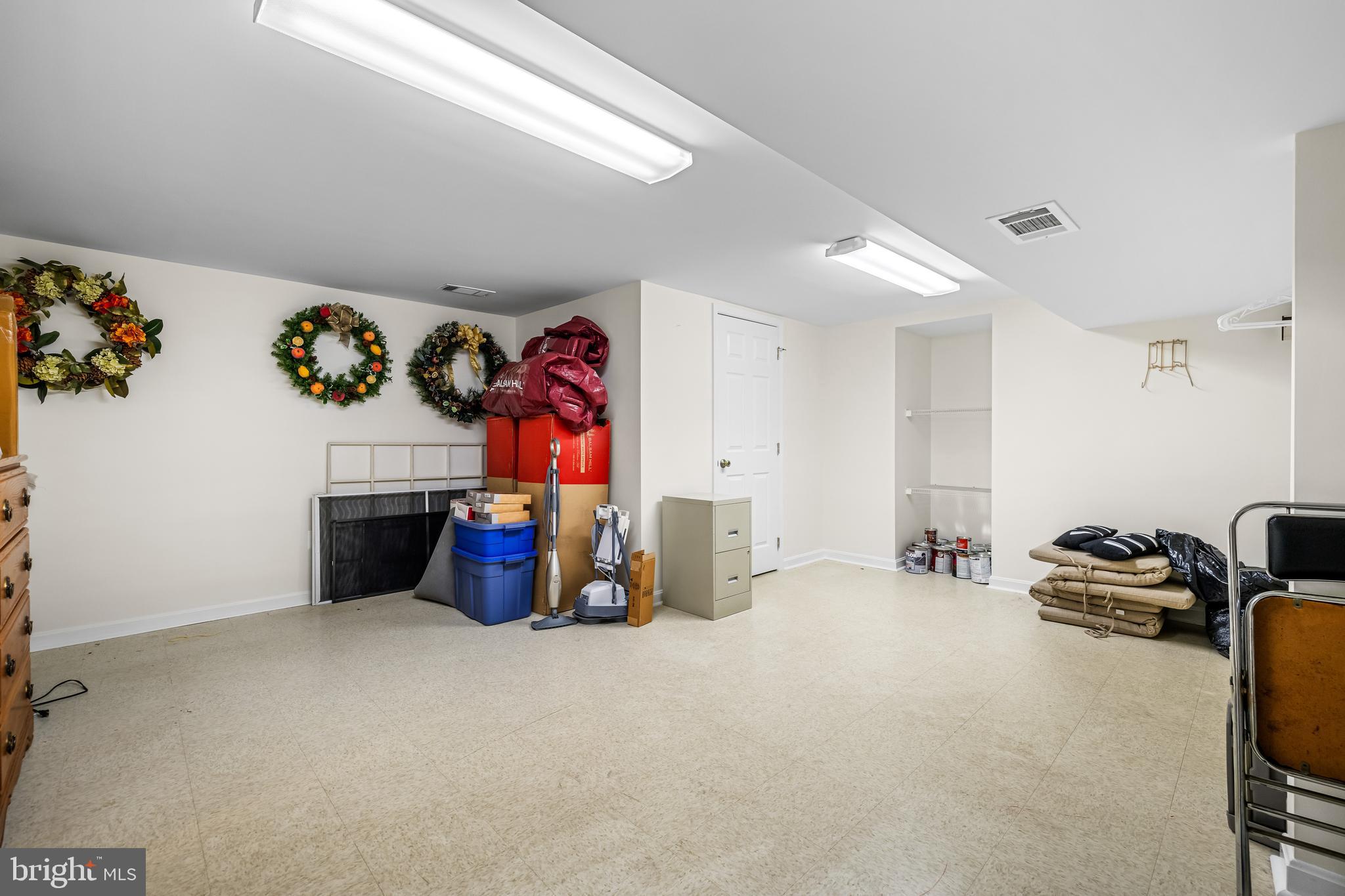 SEMINARY OVERLOOK - Residential