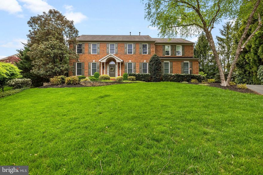 Tucked away in a great cul-de-sac location in Seminary Overlook. Brick front with barrel-vault covered porch at main entry leads to the 2-story Foyer of this beautifully maintained Colonial home with semi-circular staircase. French doors open the the Office with built-in bookcases and desk. A formal Living Room flows to the  formal Dining Room with large walk-in bay window. The Kitchen has granite counters, stainless steel appliances, large breakfast area with sliding doors to the vaulted Screened Porch and open flow to the vaulted Family Room with woodburning fireplace. The large and spacious Primary Bedroom with tray ceiling and huge walk-in closet also features a recently updated Primary Bath with soaking tub and glass enclosed shower stall. 3 additional Bedrooms and Hall Bath complete the upper level. The lower level includes an expansive Recreation Room with wet bar, full Bath and large Bonus Room/Guest Room. The paver Patio and Screened Porch allows for seasonal entertaining or alfresco dining. Professionally landscaped and maintained .32 acre lot.