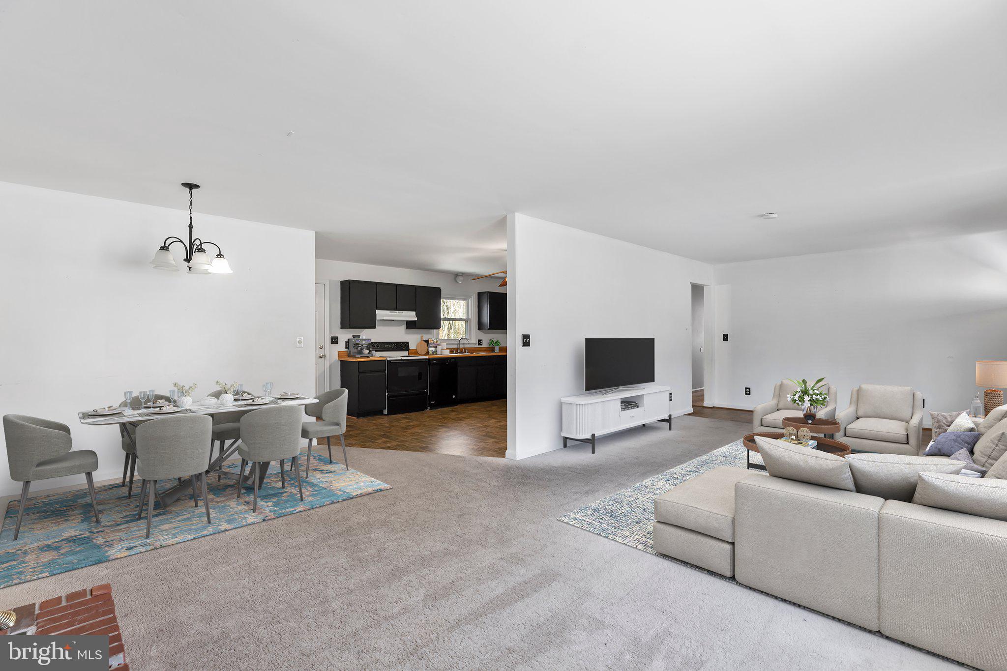 WINDSOR PLACE - Residential