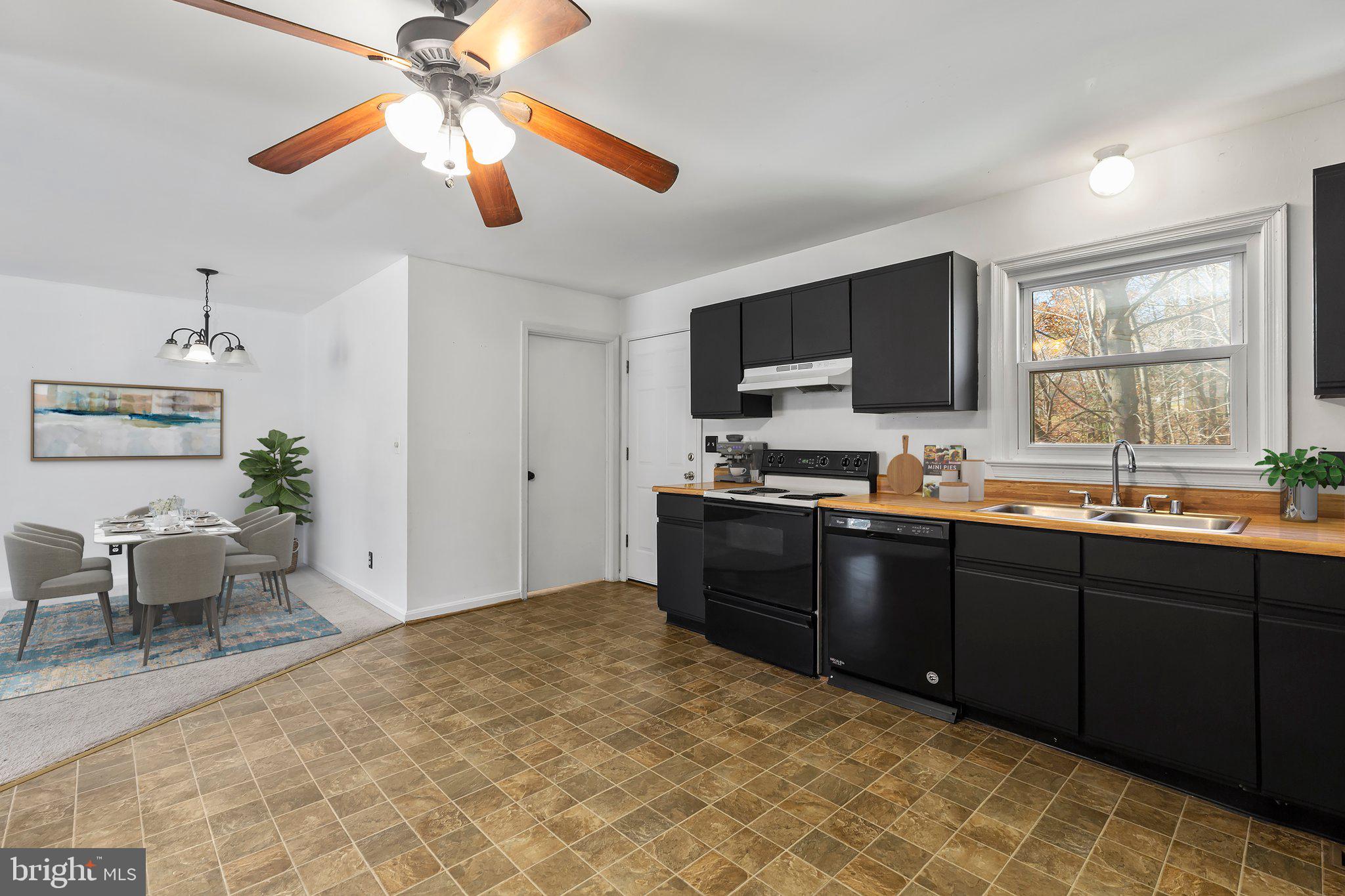 WINDSOR PLACE - Residential