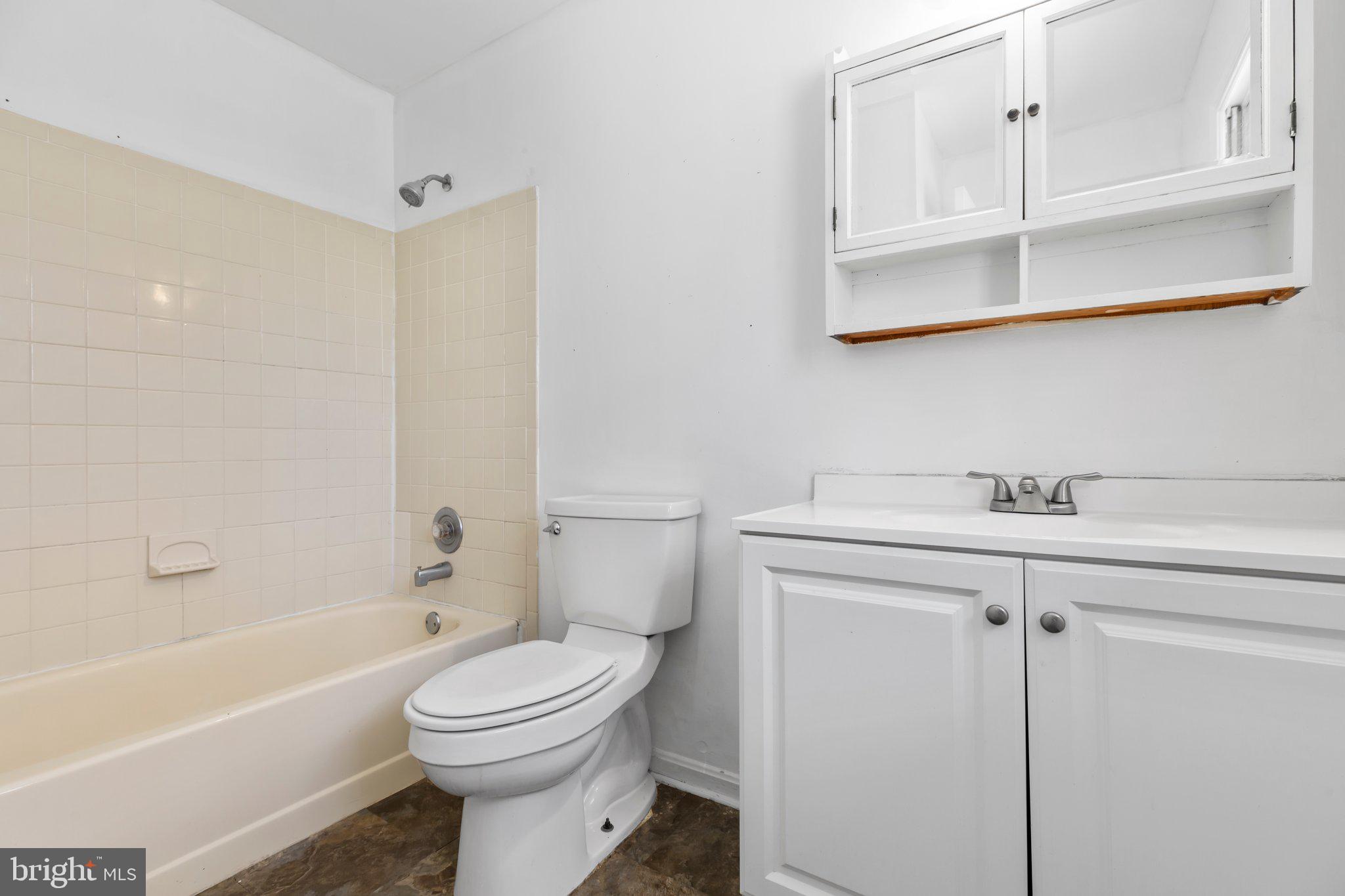 WINDSOR PLACE - Residential