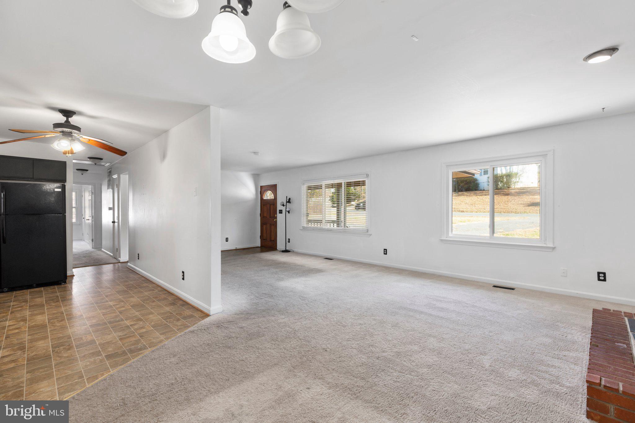 WINDSOR PLACE - Residential