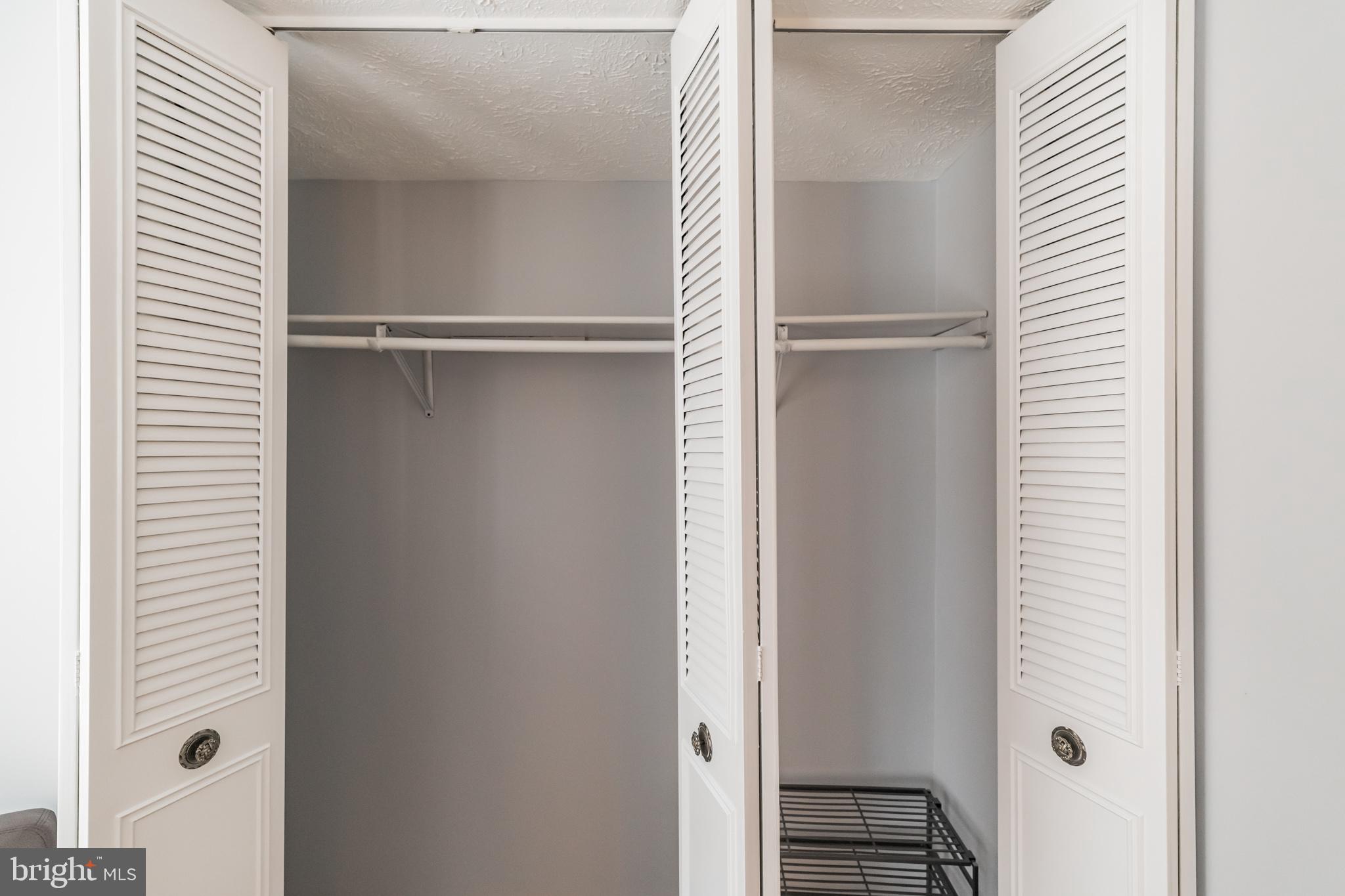 POHICK VILLAGE - Residential